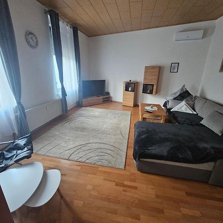 Suite Toni Bernburg Exteriör bild